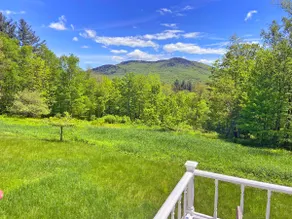 6 Minute Walk to Mountain Top Inn 4 BR, Sleeps 10, Pet Friendly, Views & Grill - Image 3