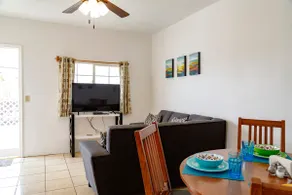 Lovely 1-bedroom apart. w/ balcony and ocean view. - Image 5