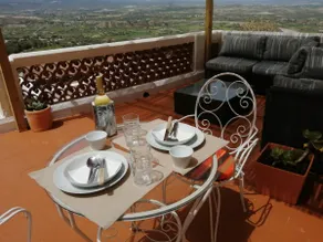MIRAMELINDO Charming apartment with views - Image 3