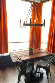 CLOUD 254-Astoria Downtown Guest Suite - Image 3