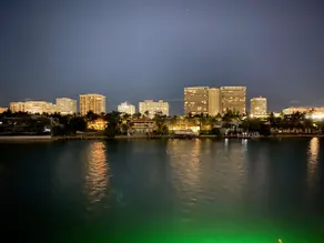 Luxury Vacation Rental Waterfront Condo Bal Harbour Miami Beach - Image 4
