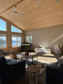 Ahmic Lake Resort's 2-Bedroom Cottage with Hot Tub (Gray Wolf Cottage) - Image 5