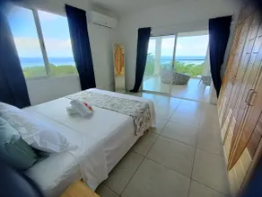 Luxury villa, 180° sea view and Spa - Image 2