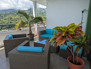 Spacious 3-bedroom with panoramic view and pool - Image 3