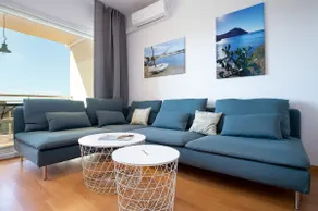 V016-Magnificent duplex with pool - Image 5