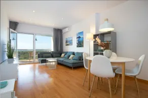 V016-Magnificent duplex with pool - Image 2