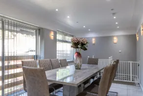 Spacious 4 bedroom home w/ Garden 5 Min to Beach! - Image 2
