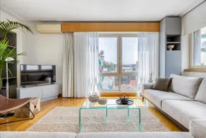 Monastiraki Stylish Loft W/ Acropolis View/Bathtub - Image 3