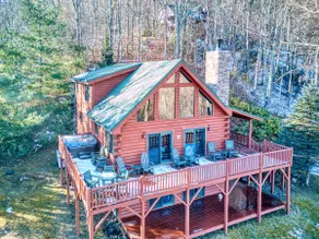 Hot-Tub, Great Views, 3 King Beds, Sleeps 9! - Image 5