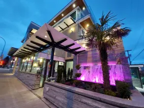 Beautiful Bright 3 Bed Townhouse - Image 2