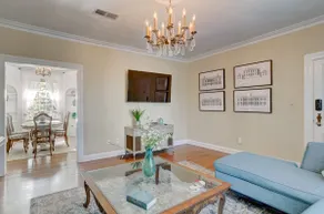 “Myrtle”-“French” apt. in Belhaven-Q/full for 4 - Image 3