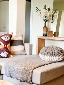 Private 2 bedroom suite in the heart of Mill Bay - Image 5