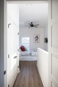 Trendy Micro Loft - Unit 9 - Image 5