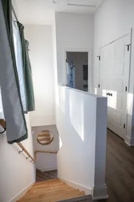 Trendy Micro Loft - Unit 9 - Image 4