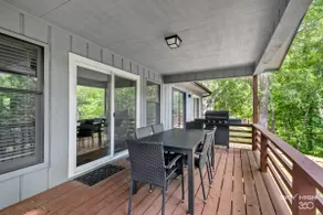 ☆ THE BELLA ☆ Near Trailheads & Lakes ☆ Back Patio - Image 4