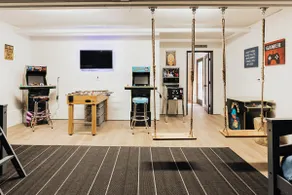 Oso Grand Mountain Retreat- *GameRoom*Indoor Sauna - Image 4