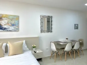 31 STUDIO TYPE APARTMENT IN THE CENTER - Image 4