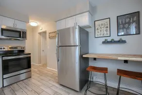Perfect 3 Bed 1.5 Bath townhouse in Royal Oak MI - Image 4