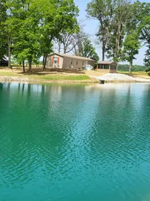 Lake Shelbyville Pond Pavilion Inn - Sleeps 6 - Image 2