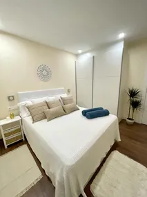 4) Lovely apartment with a garden - Image 5