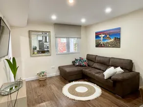4) Lovely apartment with a garden - Image 2