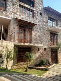 STONE HOUSE 2, with a beautiful view of the mountains - Image 2