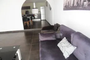 Spacious ground floor of a villa, quiet, close to the beaches - Image 3