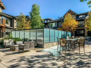 COPPER CREEK - TWO LEVEL CONDO - HOT TUB & FIRE TABLE - Image 3