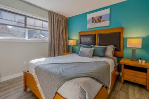 COPPER CREEK - TWO LEVEL CONDO - HOT TUB & FIRE TABLE - Image 5