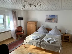Apartment on Lake Traisen (Inheidener)/balcony - Image 2