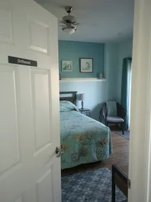Stunning private space with ensuite in Alma DW - Image 4