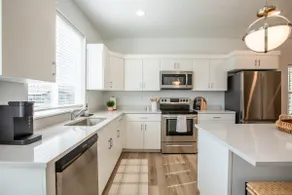 Modern ski season escape in American Fork - Image 5