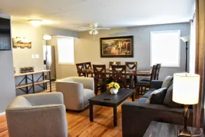 Modern & Spacious ~ Near Bill Snyder ~ ♛Royal Beds - Image 3