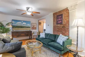 Charming Two-Bedroom, One-Bath Kingston Retreat! - Image 4