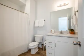 *No Chores* Mountain View Studio Apartment - Image 4