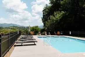 First Floor Condo with Mountain Views! - Image 3