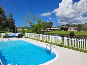 Pool, Clean House, Golf Vacation - Sleeps 9 - Image 2