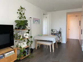 Collingwood Tree-View Apartment - Image 2
