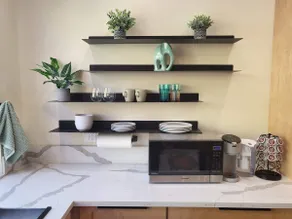Midtown Hideaway with Modern Custom interior - Image 5