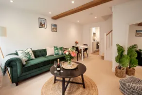 Entire Modern Cottage,Central Arundel for 2 guests - Image 3