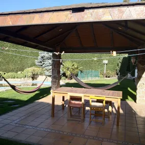 Lovely place with a pool in summer - Image 5