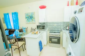 Summer's House - Image 4