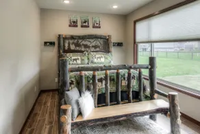 Located minutes to great attractions in Iowa Lakes - Image 2