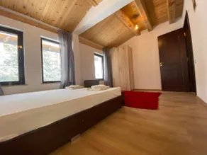 Stoykite Escape House - Image 4