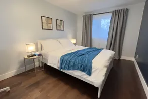 Modern Home in Prime Location with 2 Parking - Image 4