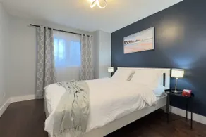 Modern Home in Prime Location with 2 Parking - Image 5