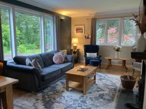 Cosy 3 bedroom cottage in scenic coastal village - Image 5