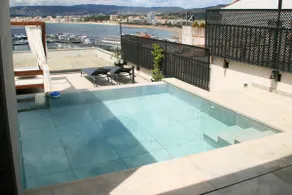 Duplex penthouse. Private terrace and pool, sea view - Image 4