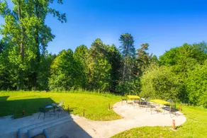 Beautiful gîte - ideal for families & seminars - Image 2