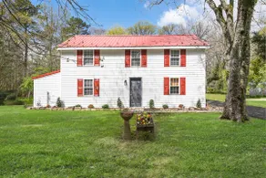 River Cottage, Chestertown - Image 3